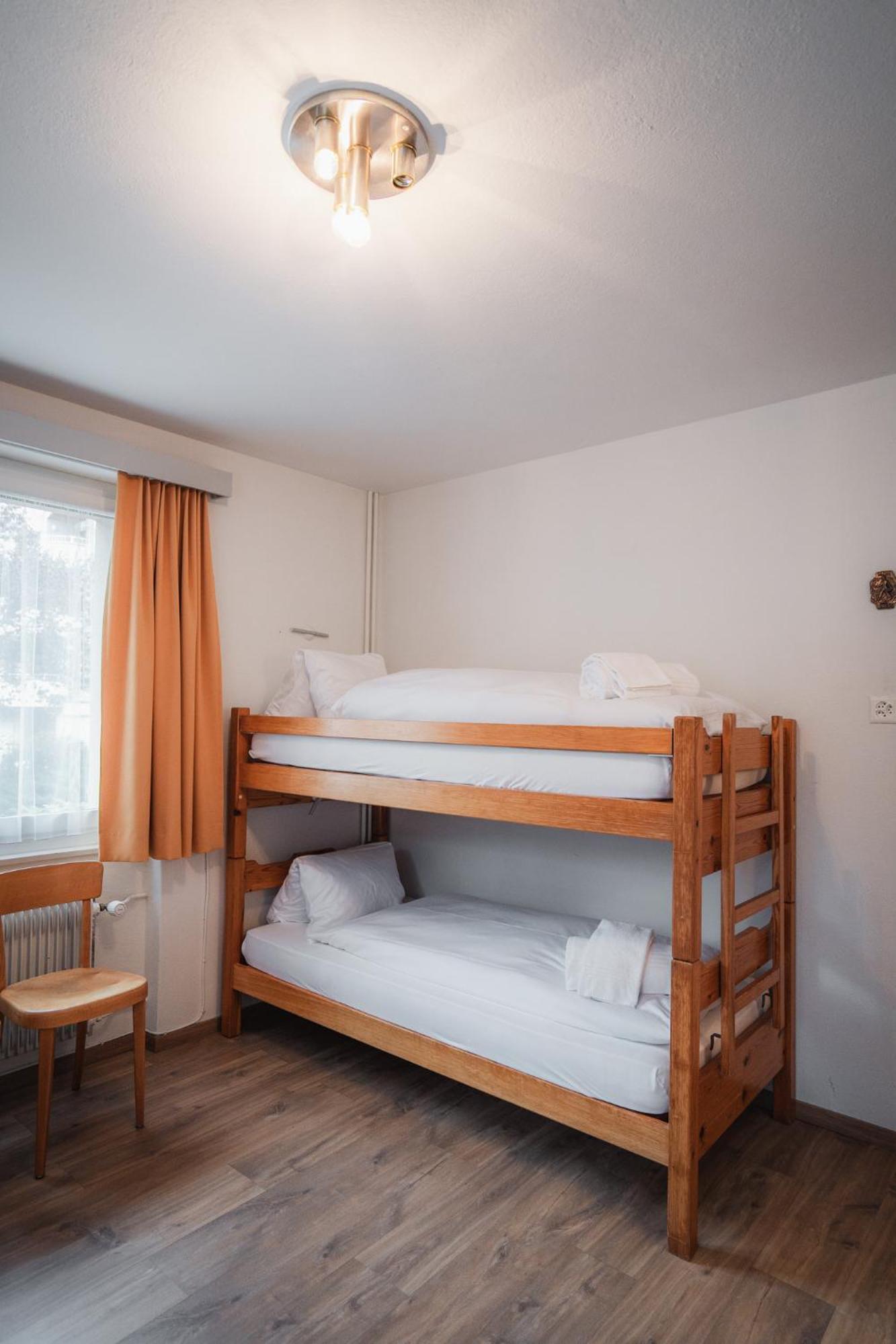 B&B Haus Schoenstatt Contactless- Check-In Brig Kültér fotó